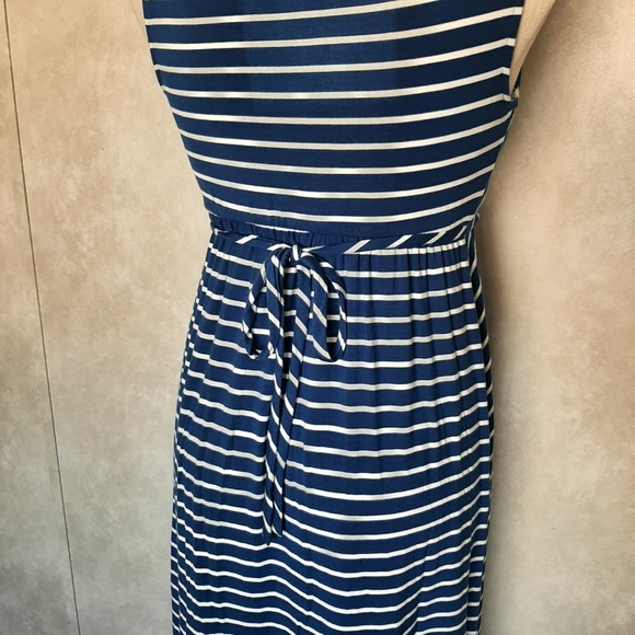 Ingrid &Isabel Striped Maternity Dress S,L,XL Blue - Picture 3 of 4